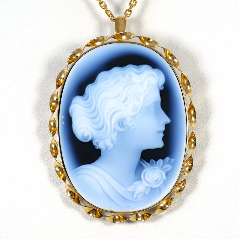 VINTAGE 18k Gold Necklace